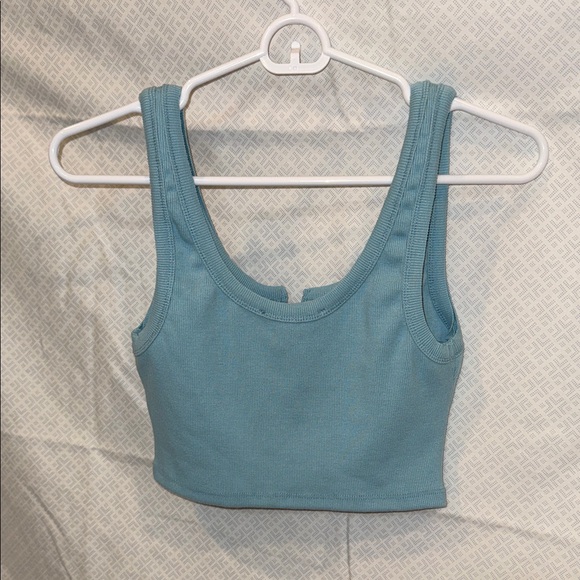 Light Blue Ribbed Crop Tank Top - Picture 2 of 3